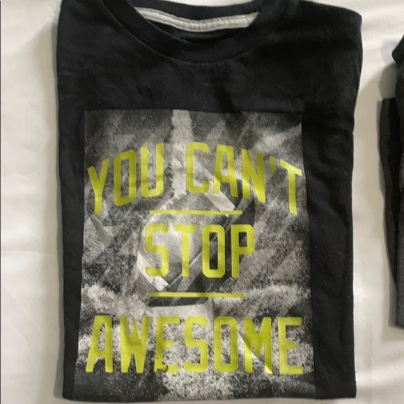 Shirts - Picture 2 of 9